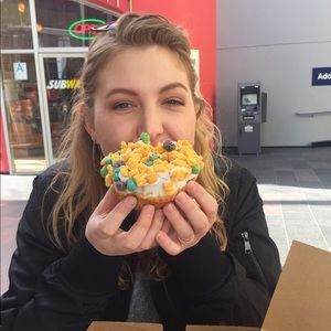 Meet your Posher, Arika